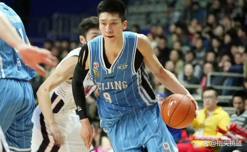 CBA球员薪资对比_cba球员薪资_中国NBA球员薪资