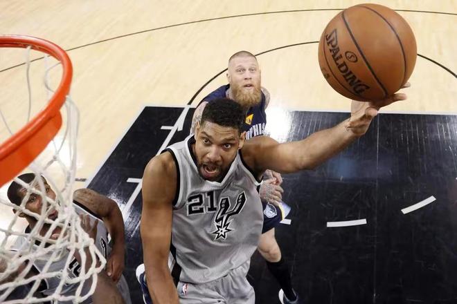 最佳防守球员nba_NBA防守最好的球员是谁_NBA历史上最佳防守球员排名
