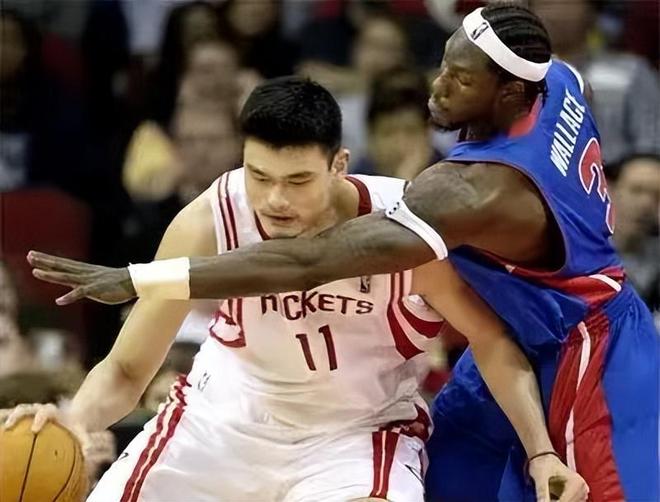 NBA防守最好的球员是谁_NBA历史上最佳防守球员排名_最佳防守球员nba