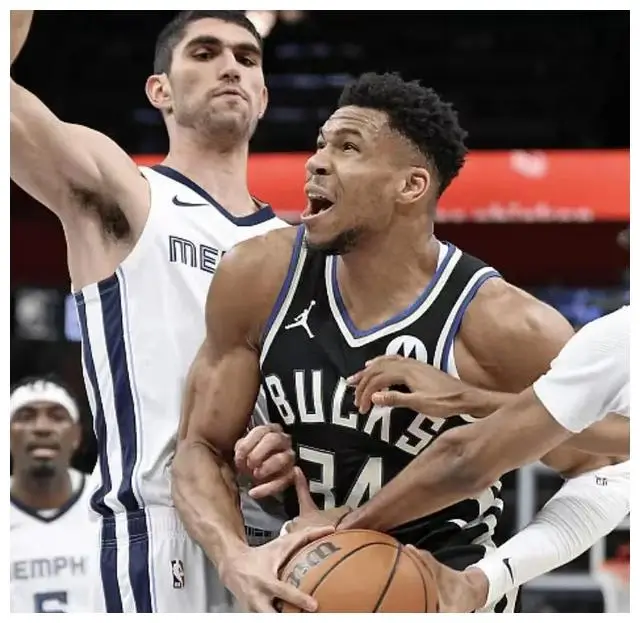 NBA新赛季25大球星排名_前十名球星排名争议_nba运动员排名
