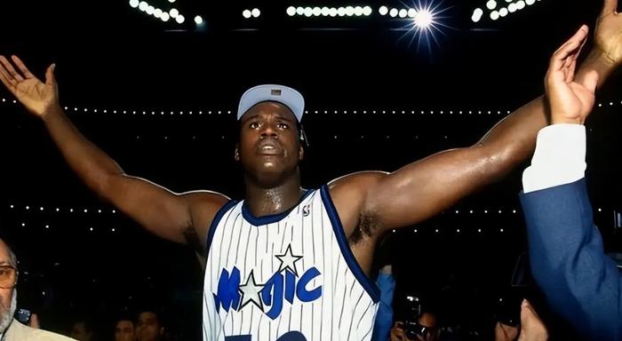 10月5日NBA赛场昔日扣碎篮筐为何罕见科技与风格之变