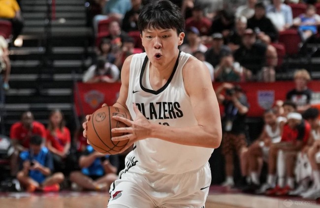 球天下8月22日讯杨瀚森不了解NBA规则需改变运球习惯