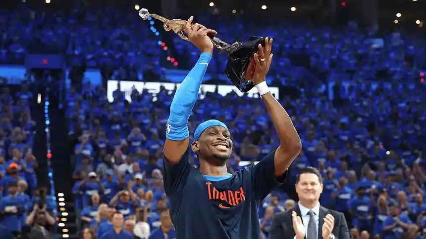最有资格竞争3亿顶薪球员_NBA球员3亿顶薪球员_nba年薪最高的现役球员