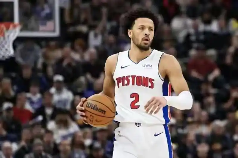 NBA球员3亿顶薪球员_最有资格竞争3亿顶薪球员_nba年薪最高的现役球员