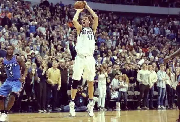 詹姆斯绝杀次数统计_nba谁的绝杀次数最多_NBA绝杀次数最多的球星