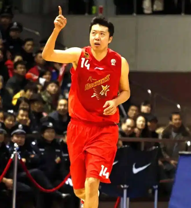 王治郅 NBA 生涯 数据_王治郅 CBA 历史得分 排名_王治郅的nba数据