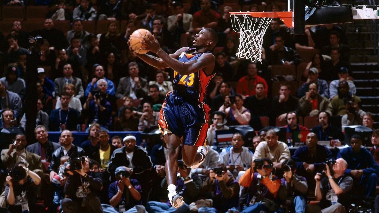 2000nba扣篮大赛_NBA扣篮大赛历史最经典比赛_NBA扣篮大赛历年冠军回顾