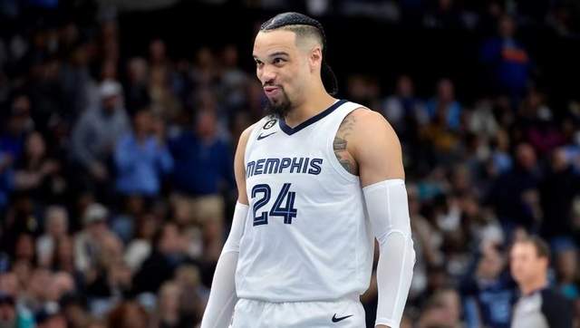 NBA假摔高手排名_nba假摔_现役球员假摔技巧分析