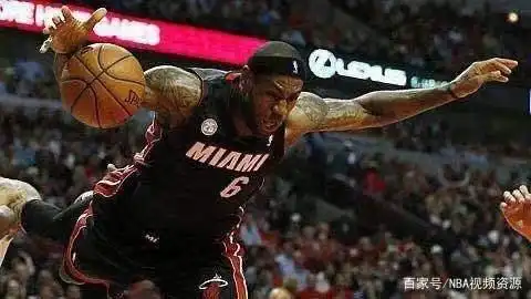 联盟对湖人对阵灰熊假摔处罚_nba假摔_NBA詹姆斯假摔警告