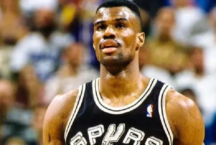 历史顶级中锋排名 奥尼尔 中锋十强名单_nba最佳中锋