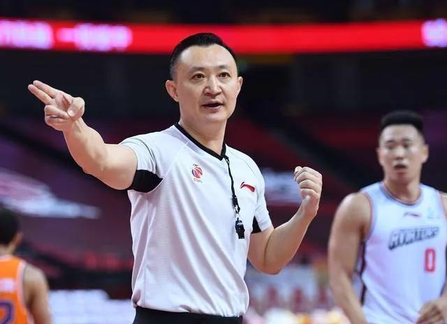 中国篮协最新领导班子_巩晓彬分管裁判_中国篮协cba裁判