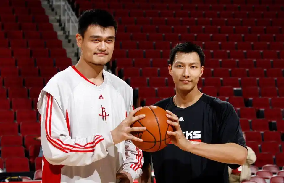 乔尔杰维奇下课男篮换帅00后涌现曾进NBA的中国球员表现如何