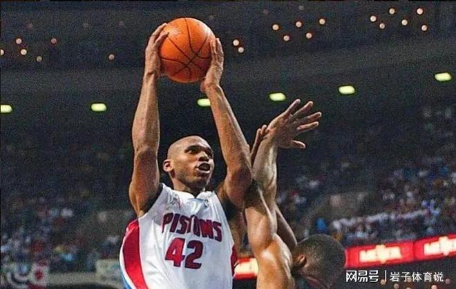 nba单场得分最高排名_NBA历史单场最高得分记录_各队单场得分纪录排名