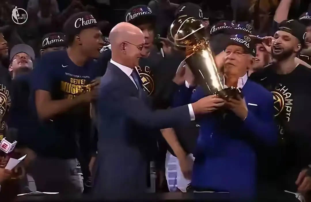 NBA老板资产2016_NBA最富有球队老板商业帝国_:NBA身价百亿老板
