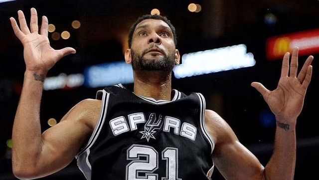 科比单场81分纪录_nba单场得分最高排名_NBA历史前十球员单场最高得分