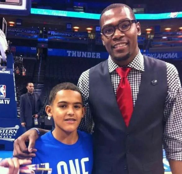 NBA球星合影_nba球员合影_长大后我就变成了你