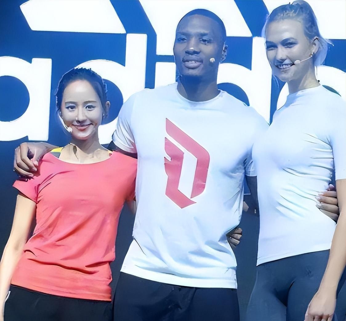 利拉德身高揭秘_NBA球员真实身高_nba最高球员身高