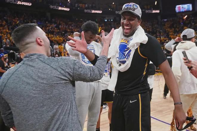 nba球员总冠军次数排名_NBA现役球员两座总冠军球员_勒布朗詹姆斯四座总冠军分析