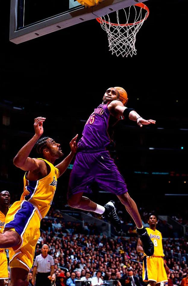 NBA球星夜店生活_nba球星的夜生活_NBA球员夜店常客盘点