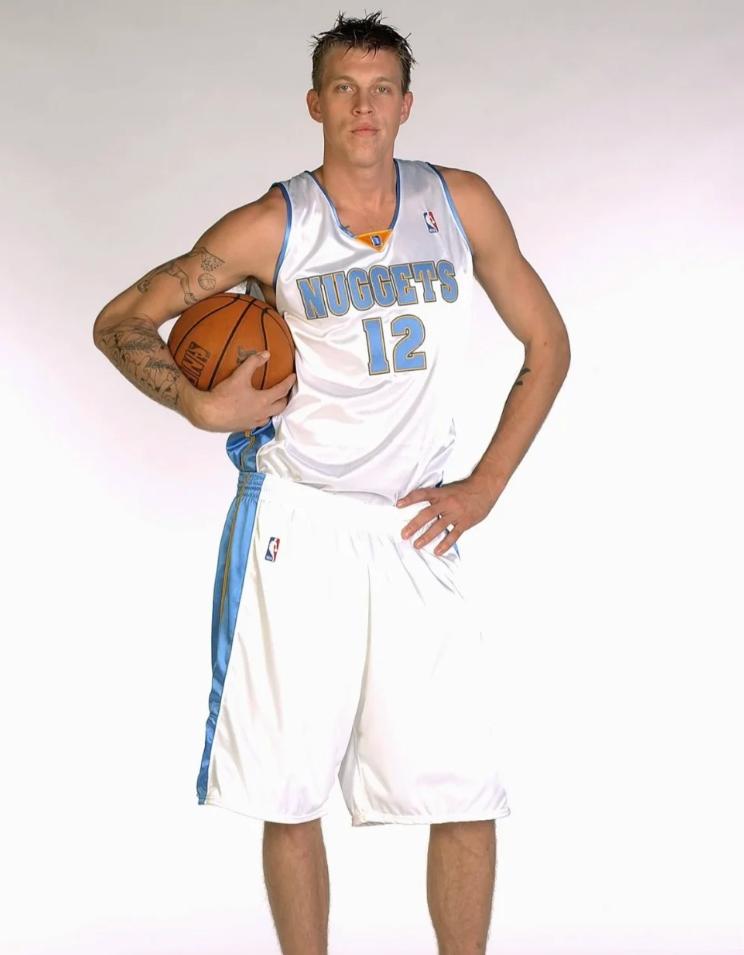 nba球星的夜生活_NBA球员夜店常客盘点_NBA球星夜店生活
