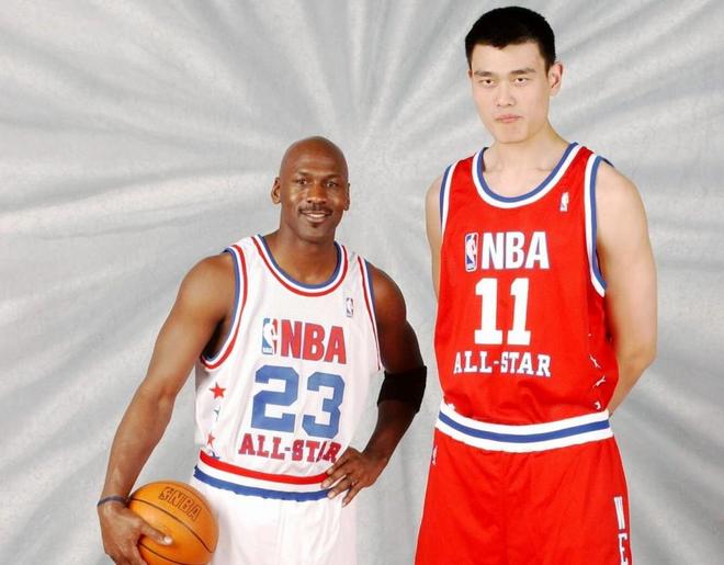 NBA全明星历史总得票排名_nba全明星排行_詹姆斯杜兰特全明星票数