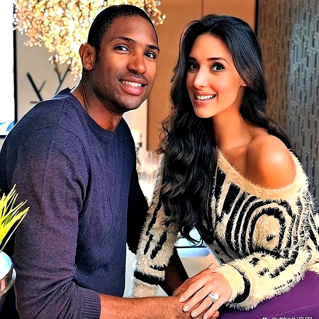 :NBA球星太太团_nba谁的老婆最漂亮_最新十大最美老婆榜单争议
