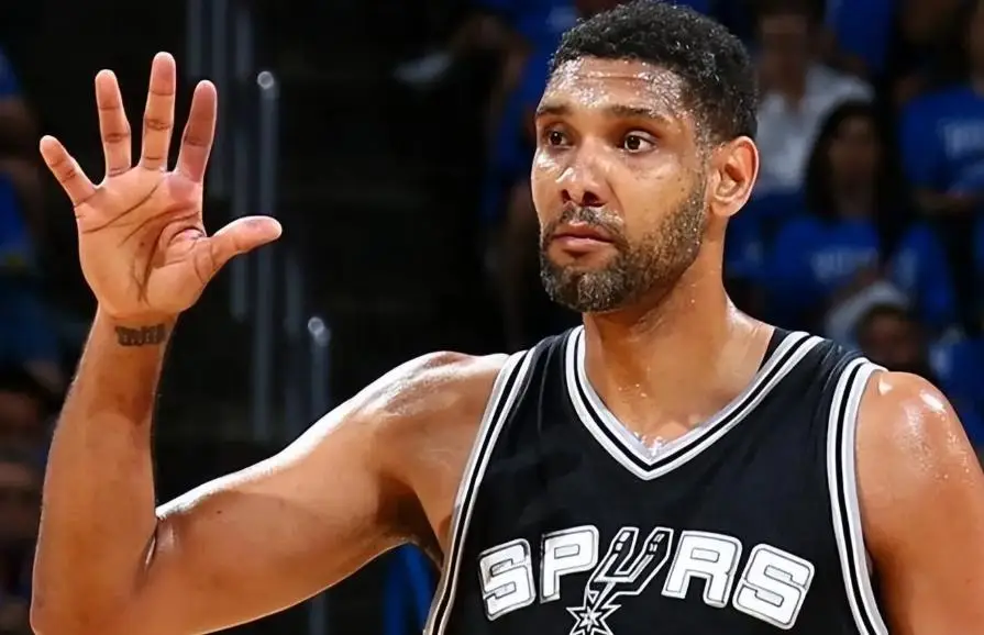 蒂姆邓肯单队千胜马刺生涯_篮球史上五大永难逾越的NBA神迹_nba98