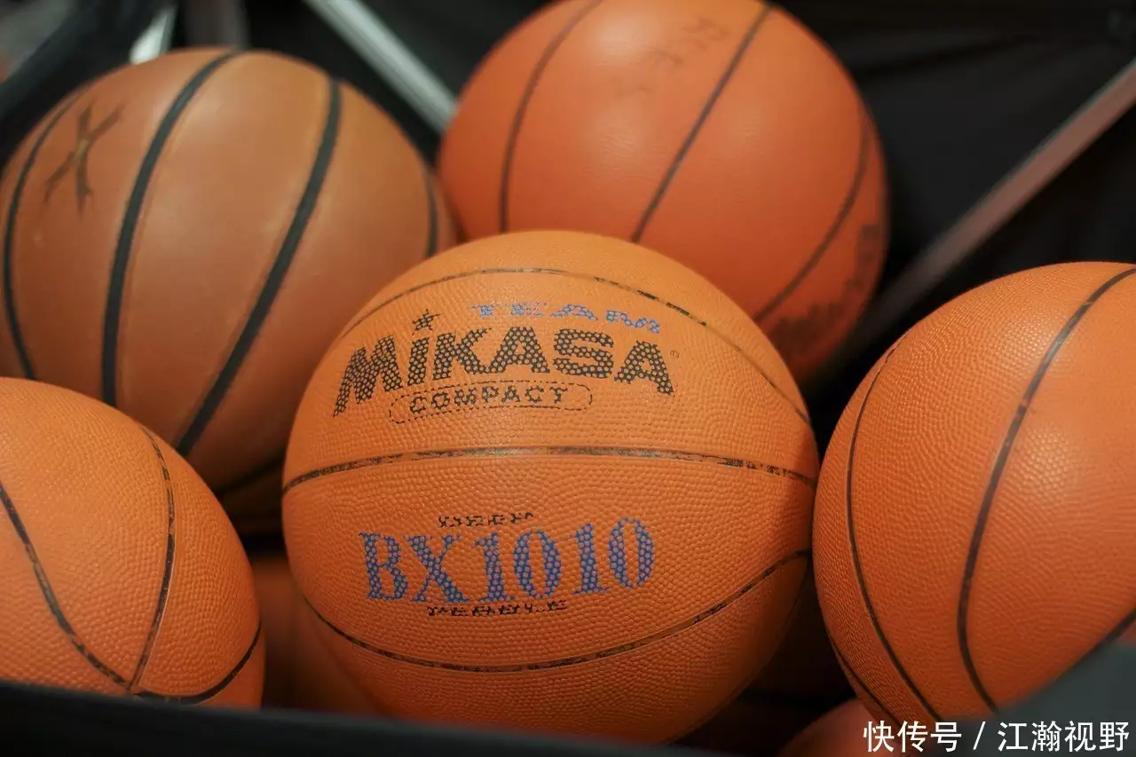 如何看nba总决赛直播_:NBA收视率下降原因_NBA经济困境分析