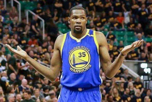 NBA五大巨星的最低得分：科比17场0分，詹姆斯最低3分，乔丹2分