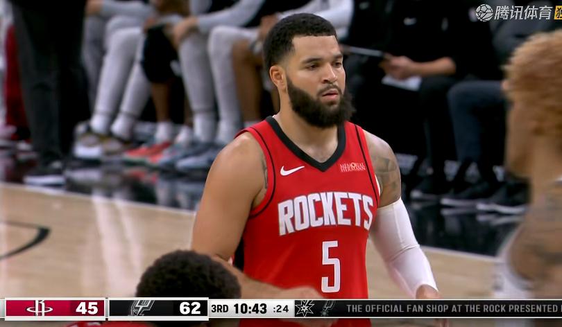 火箭马刺比赛战报分析_nba火箭对马刺第三场_NBA常规赛火箭客场挑战马刺