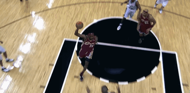 勒布朗詹姆斯前十年最佳进球集锦_勒布朗詹姆斯生涯十佳球_nba詹姆斯十佳