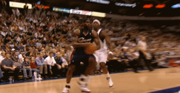 勒布朗詹姆斯生涯十佳球_勒布朗詹姆斯前十年最佳进球集锦_nba詹姆斯十佳