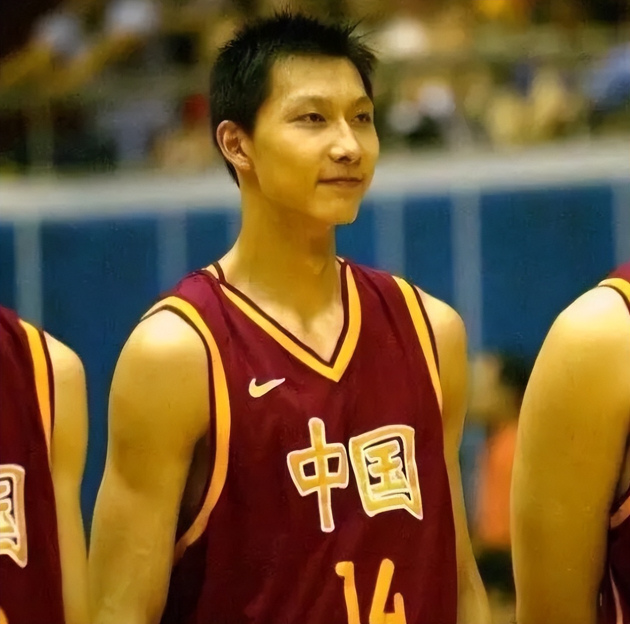 易建联nba最高分_易建联NBA生涯最高得分比赛_易建联NBA生涯经典比赛
