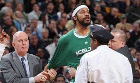 盘点NBA历史打球最脏的十个人拉希德、马龙上榜