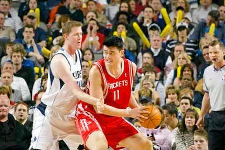 NBA盖帽王名单_nba历史盖帽排行榜_NBA历史单场10盖帽球员