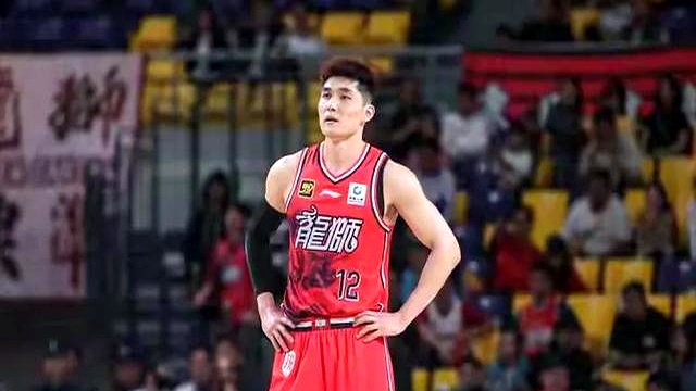 CBA中锋谁最强_90后大中锋离开后联赛内线谁扛_cba第一中锋