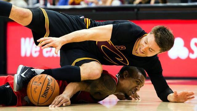 :NBA打球最脏的球员_nba打球最脏的_格林打球脏吗