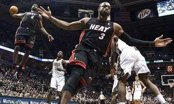 nba三秒_NBA规则5秒违例_NBA规则3秒违例