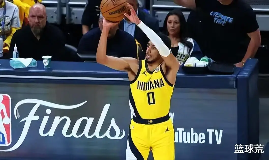 NBA球员高额薪水排行_nba大合同_NBA历史上最大合同