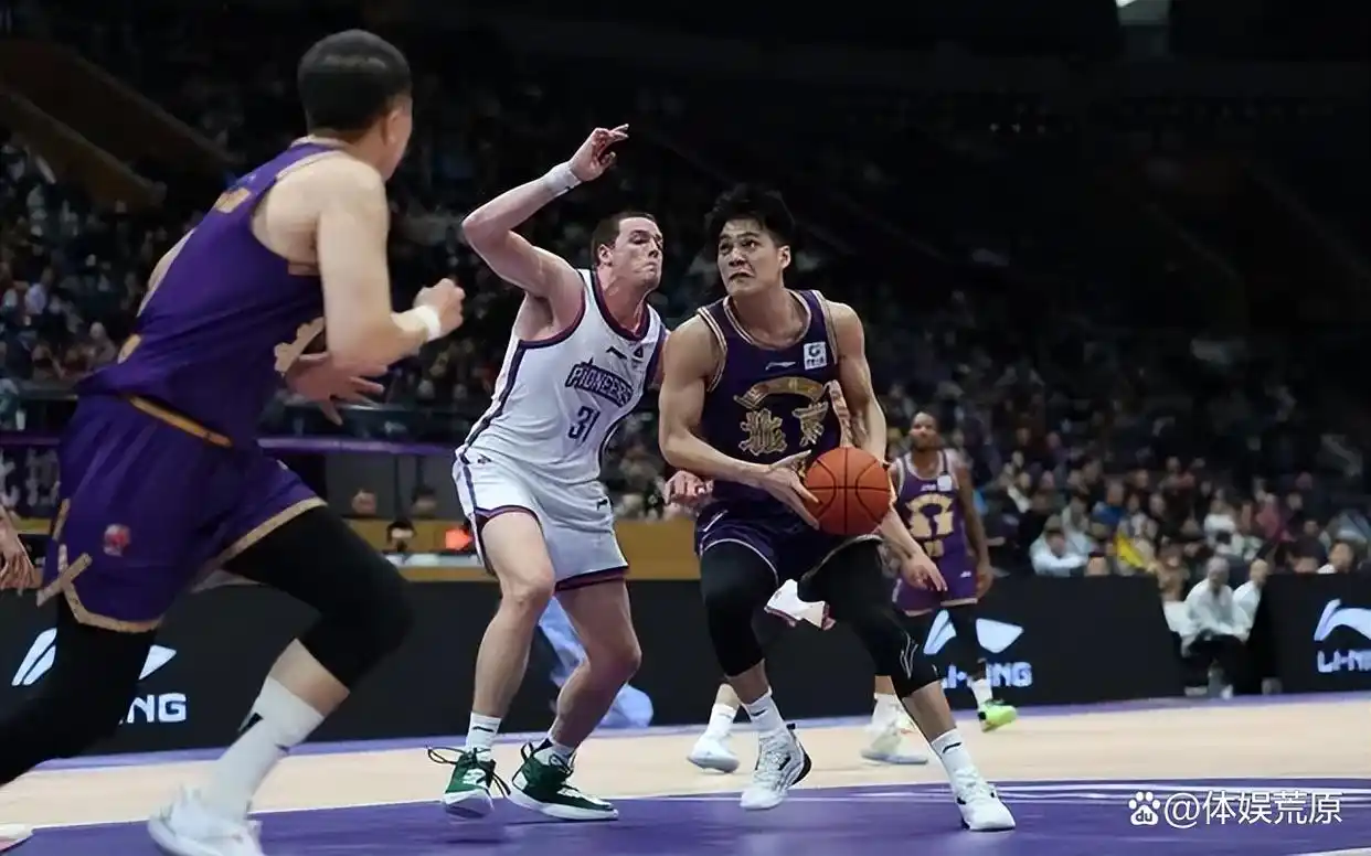 CBA 第二周全明星投票结果出炉周琦、赵睿领先陈国豪成黑马