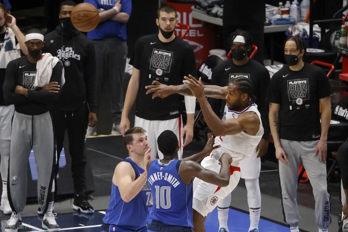 季后赛首轮球星得分表现_NBA季后赛球员单场得分排名_nba球员季后赛得分