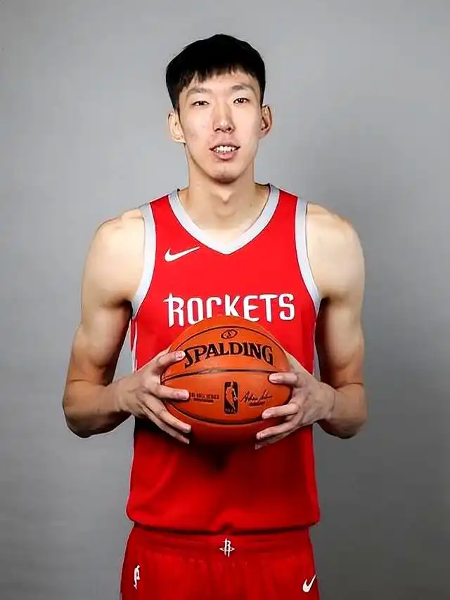 周琦留洋经历分析_周琦回国选择_周琦参加nba