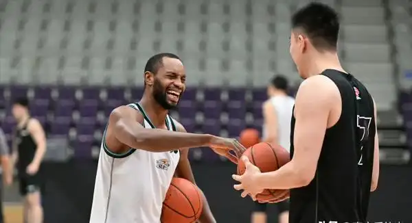 弗格辽篮外援高薪实力_弗格CBA总决赛表现_cba最好的外援