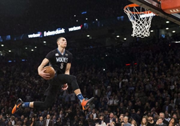 NBA21世纪扣篮大赛10大最经典的瞬间，拉文VS戈登历史最强对决