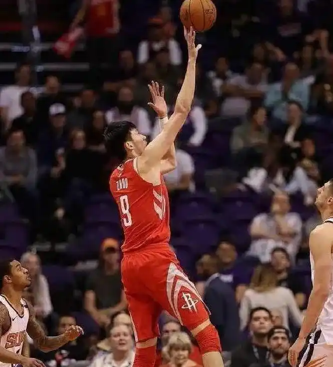 周琦参加nba_周琦火箭被裁_周琦NBA生涯