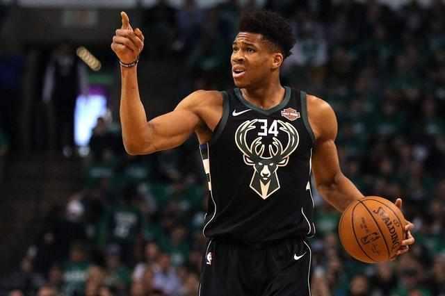 谁会是未来NBA的第一人？詹姆斯、杜兰特认为他将统治NBA！