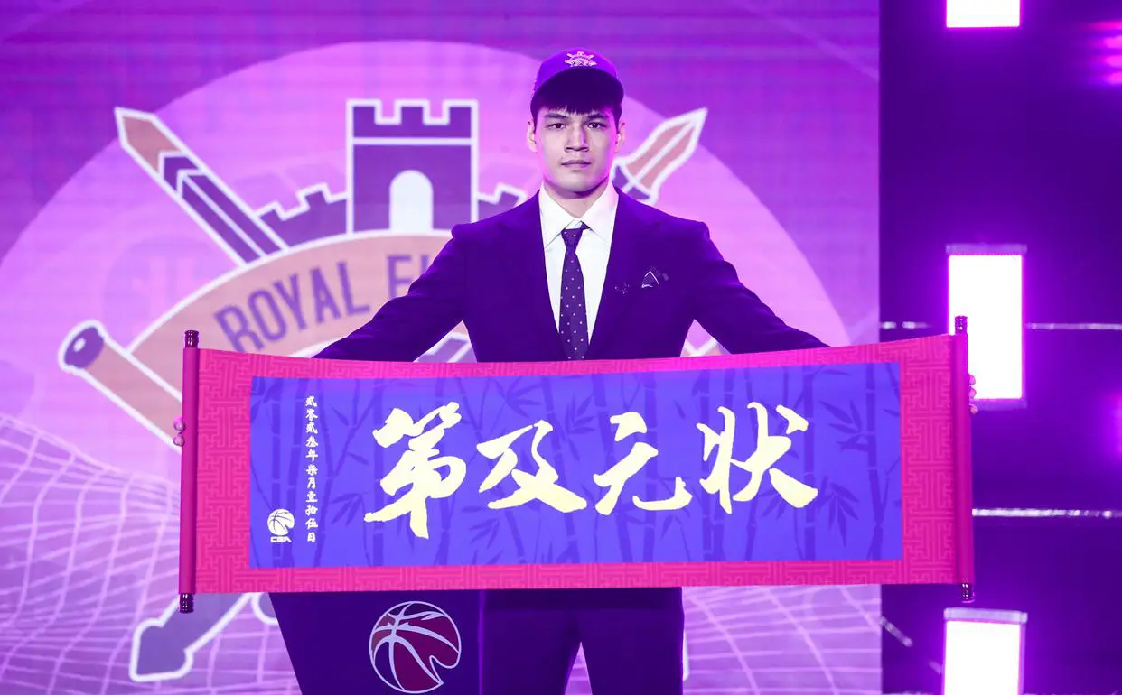 CBA状元球员职业生涯回顾_cba状元_CBA近十年状元球员榜单