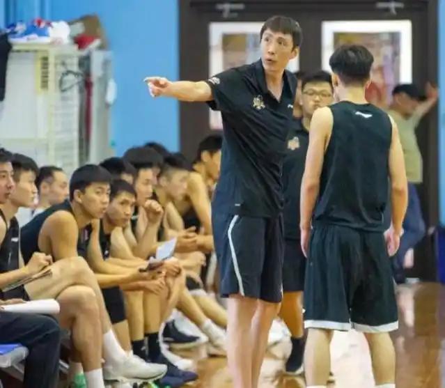易立担任江苏男篮主教练分析_江苏cba主教练_江苏男篮易立执教
