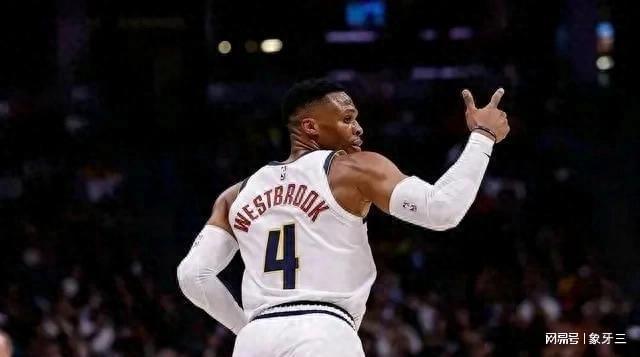 NBA 2024至2025赛季300多万美元球员表现如何本期盘点
