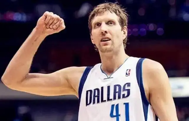 NBA历史得分榜前十名名单_nba得分榜排名_NBA历史得分榜前十球员